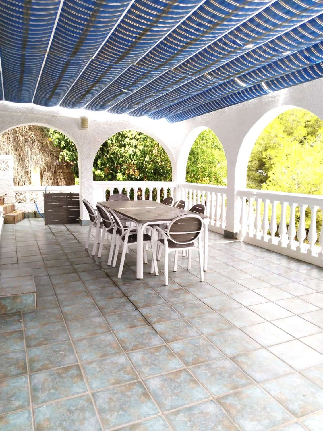 DETACHED VILLA WITH 4 BEDROOMS + STUDIO-LONG TERM RENTAL